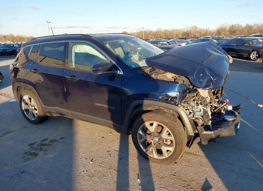 2021 Jeep Compass LIMITED FWD (VIN 3C4NJCCB1MT573421) main photo