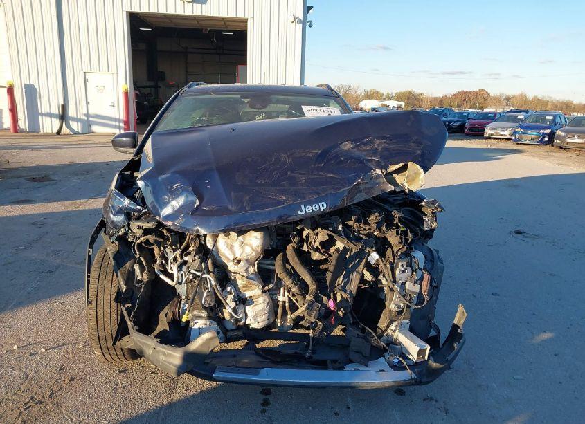 Photo 11 of 2021 Jeep Compass LIMITED FWD (VIN 3C4NJCCB1MT573421)