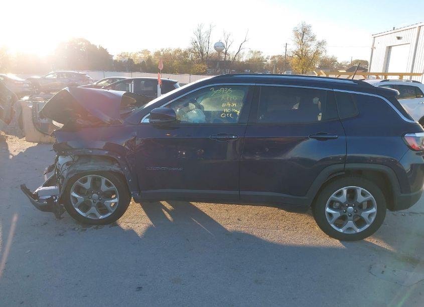 Photo 13 of 2021 Jeep Compass LIMITED FWD (VIN 3C4NJCCB1MT573421)