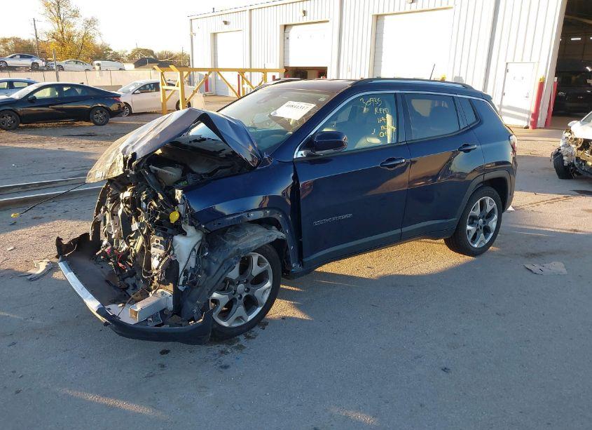 Photo 2 of 2021 Jeep Compass LIMITED FWD (VIN 3C4NJCCB1MT573421)