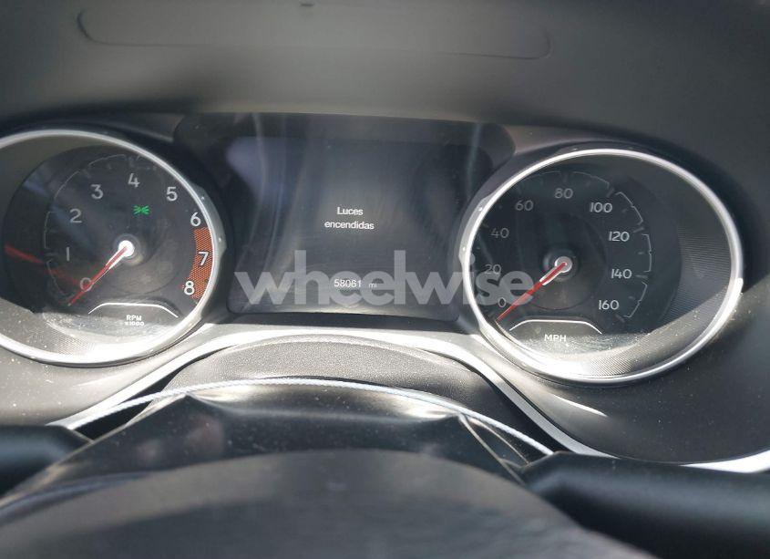 Photo 7 of 2019 Jeep Compass LIMITED FWD (VIN 3C4NJCCB2KT660077)