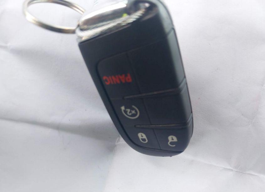 Photo 11 of 2019 Jeep Compass LIMITED FWD (VIN 3C4NJCCB2KT777853)