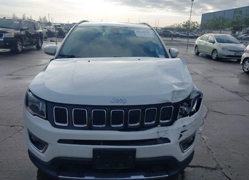 Photo 12 of 2019 Jeep Compass LIMITED FWD (VIN 3C4NJCCB2KT777853)