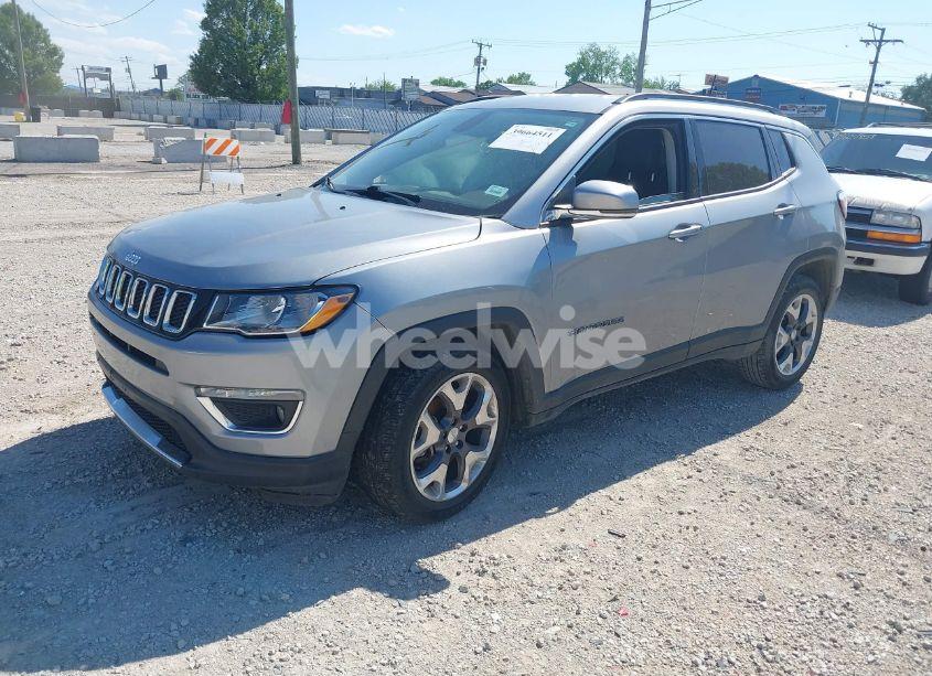 Photo 2 of 2020 Jeep Compass LIMITED FWD (VIN 3C4NJCCB2LT179702)