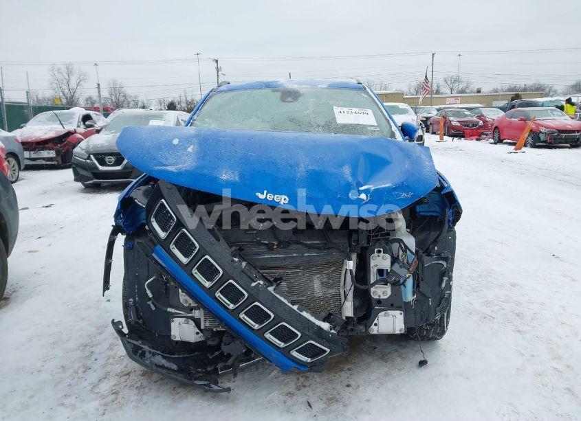 Photo 11 of 2021 Jeep Compass LIMITED FWD (VIN 3C4NJCCB2MT528312)