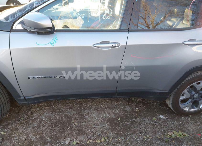 Photo 14 of 2020 Jeep Compass LIMITED FWD (VIN 3C4NJCCB3LT150578)