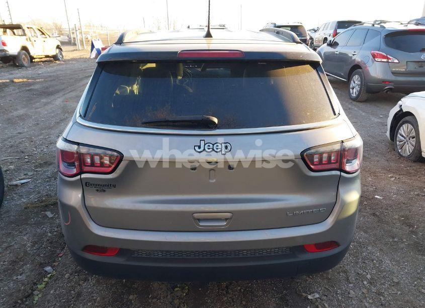 Photo 16 of 2020 Jeep Compass LIMITED FWD (VIN 3C4NJCCB3LT150578)