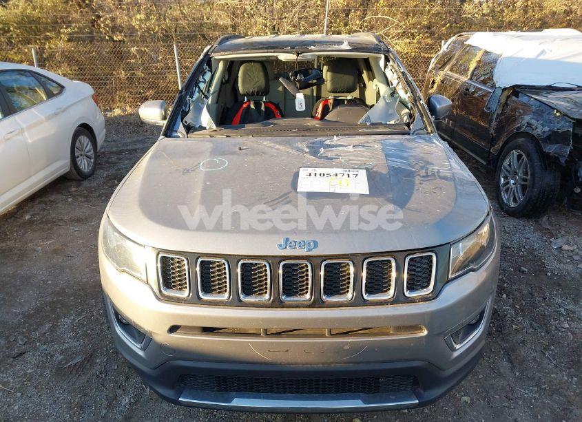 Photo 6 of 2020 Jeep Compass LIMITED FWD (VIN 3C4NJCCB3LT150578)