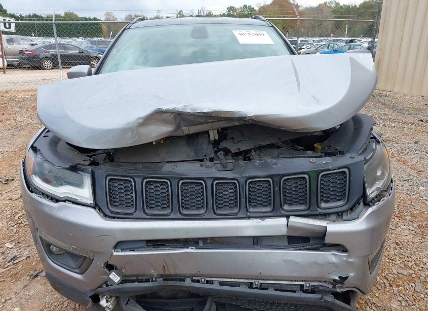 Photo 12 of 2019 Jeep Compass HIGH ALTITUDE FWD (VIN 3C4NJCCB4KT667564)