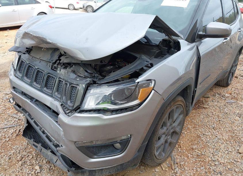 Photo 6 of 2019 Jeep Compass HIGH ALTITUDE FWD (VIN 3C4NJCCB4KT667564)