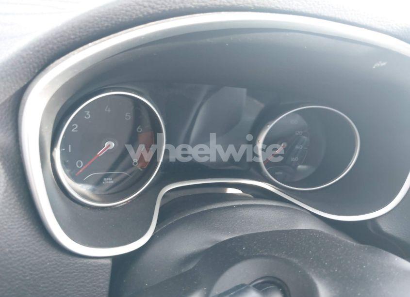 Photo 7 of 2020 Jeep Compass LIMITED FWD (VIN 3C4NJCCB4LT125706)