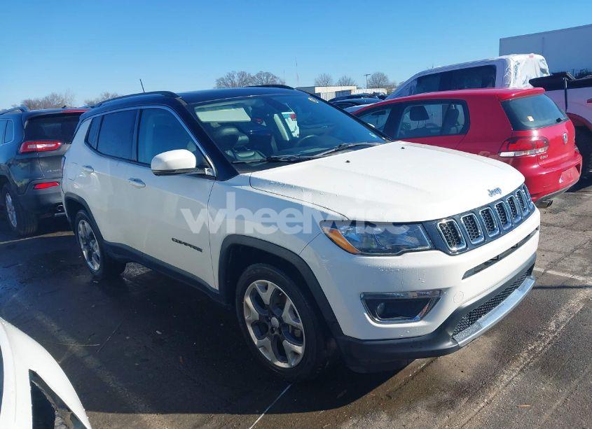 Photo 13 of 2018 Jeep Compass LIMITED FWD (VIN 3C4NJCCB5JT411173)