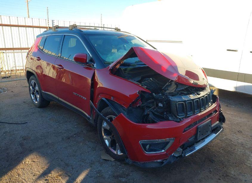 2019 Jeep Compass LIMITED FWD (VIN 3C4NJCCB6KT749151) main photo