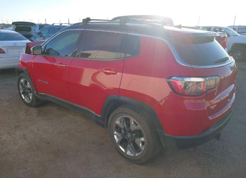 Photo 3 of 2019 Jeep Compass LIMITED FWD (VIN 3C4NJCCB6KT749151)