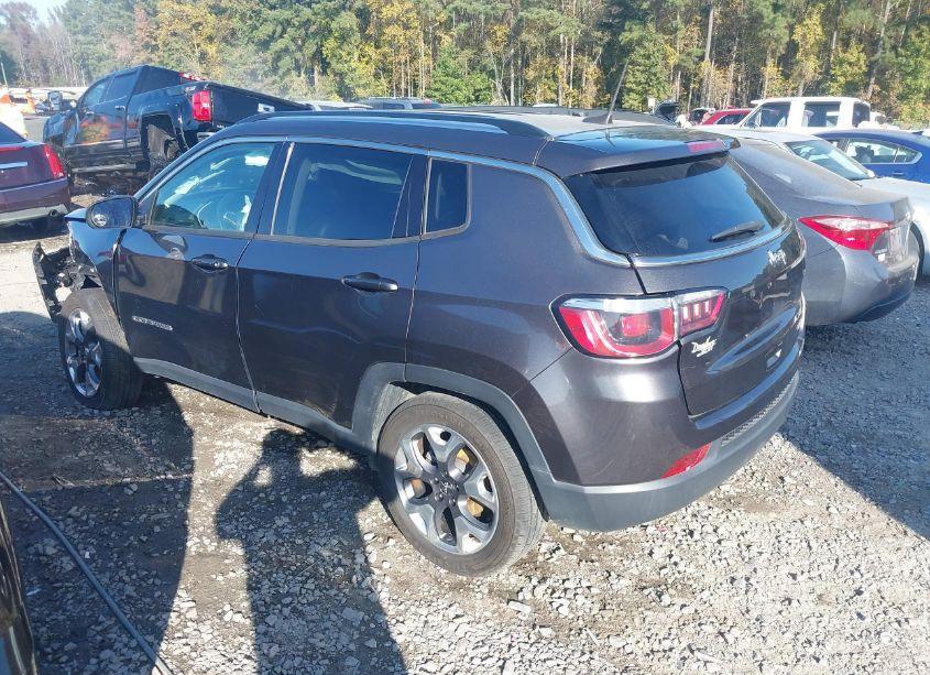 Photo 3 of 2020 Jeep Compass LIMITED FWD (VIN 3C4NJCCB6LT152633)