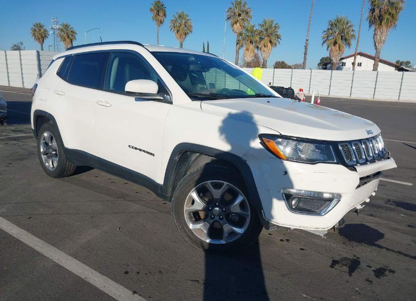 2021 Jeep Compass LIMITED FWD (VIN 3C4NJCCB7MT573505) main photo