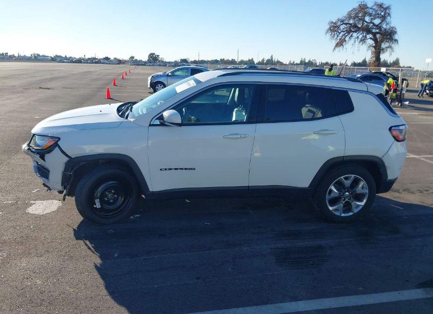 Photo 14 of 2021 Jeep Compass LIMITED FWD (VIN 3C4NJCCB7MT573505)