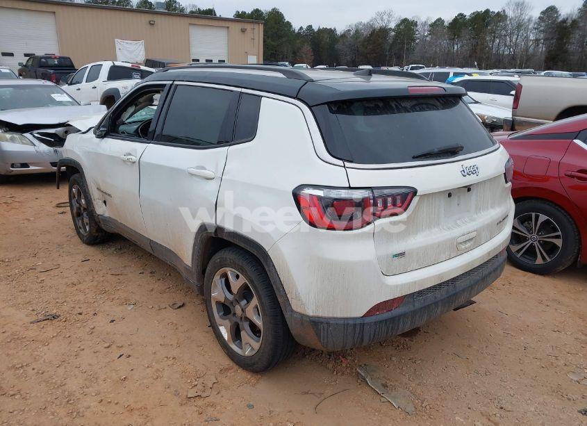 Photo 3 of 2020 Jeep Compass LIMITED FWD (VIN 3C4NJCCB8LT114725)