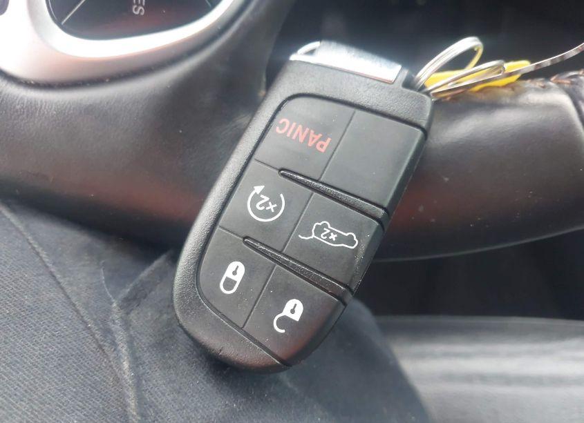 Photo 11 of 2018 Jeep Compass LIMITED FWD (VIN 3C4NJCCBXJT358633)