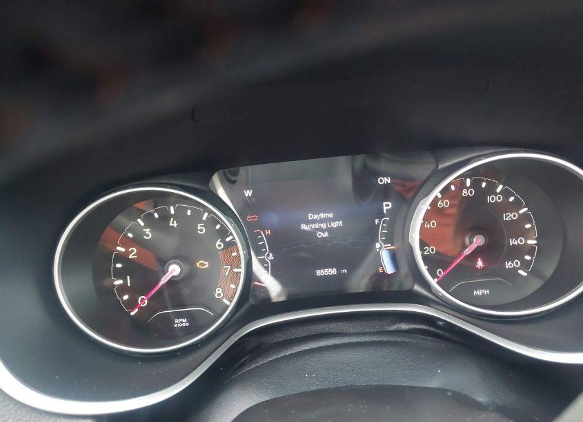 Photo 7 of 2018 Jeep Compass LIMITED FWD (VIN 3C4NJCCBXJT358633)