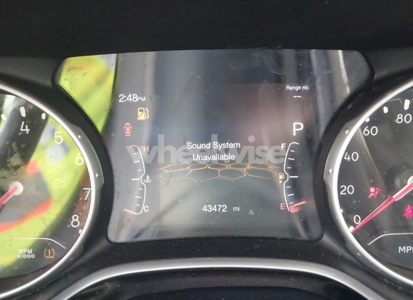 Photo 7 of 2019 Jeep Compass LIMITED FWD (VIN 3C4NJCCBXKT725774)