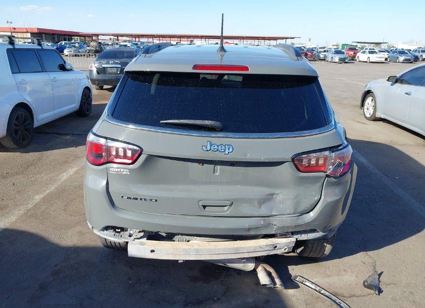 Photo 17 of 2019 Jeep Compass LIMITED FWD (VIN 3C4NJCCBXKT772688)