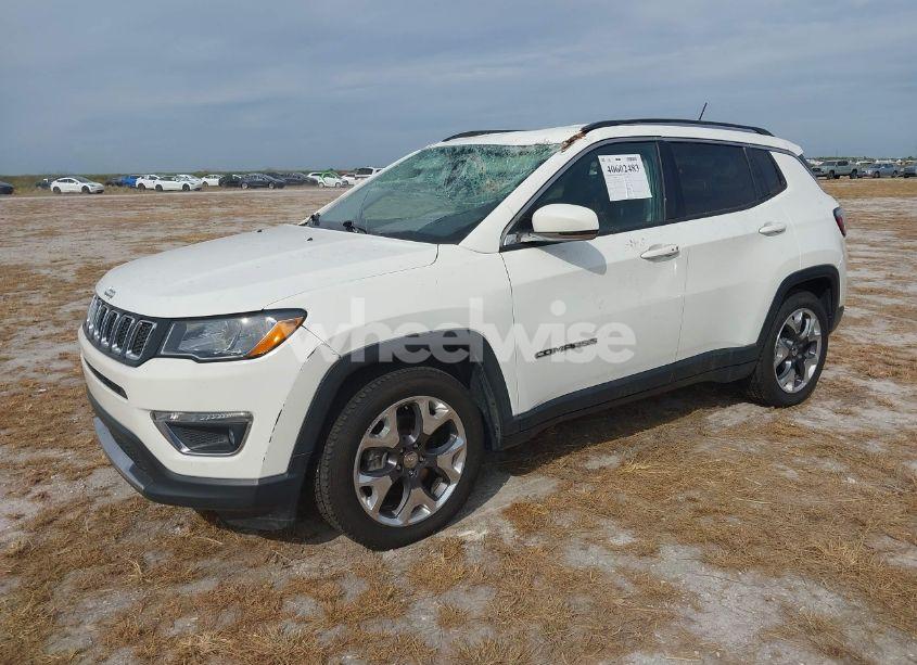 Photo 2 of 2021 Jeep Compass LIMITED FWD (VIN 3C4NJCCBXMT564281)
