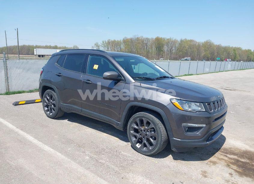 2021 Jeep Compass 80TH ANNIVERSARY FWD (VIN 3C4NJCEB1MT548631) main photo