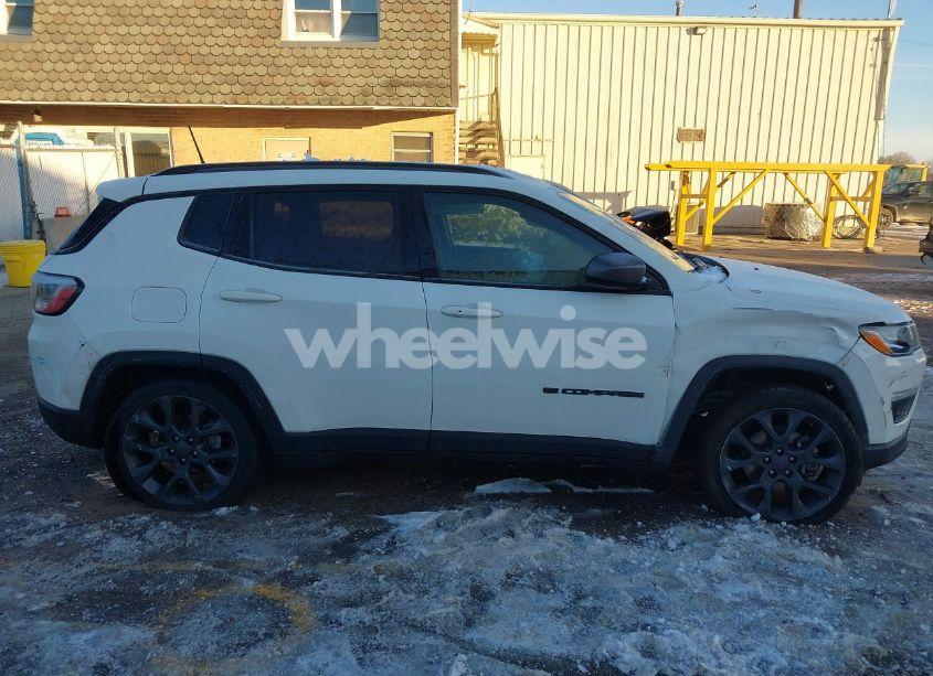 Photo 13 of 2021 Jeep Compass 80TH ANNIVERSARY FWD (VIN 3C4NJCEB4MT518183)