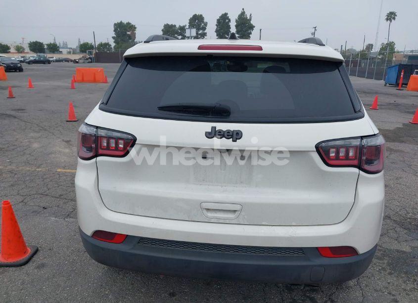 Photo 16 of 2021 Jeep Compass 80TH ANNIVERSARY FWD (VIN 3C4NJCEB4MT577055)