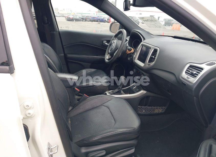 Photo 5 of 2021 Jeep Compass 80TH ANNIVERSARY FWD (VIN 3C4NJCEB4MT577055)