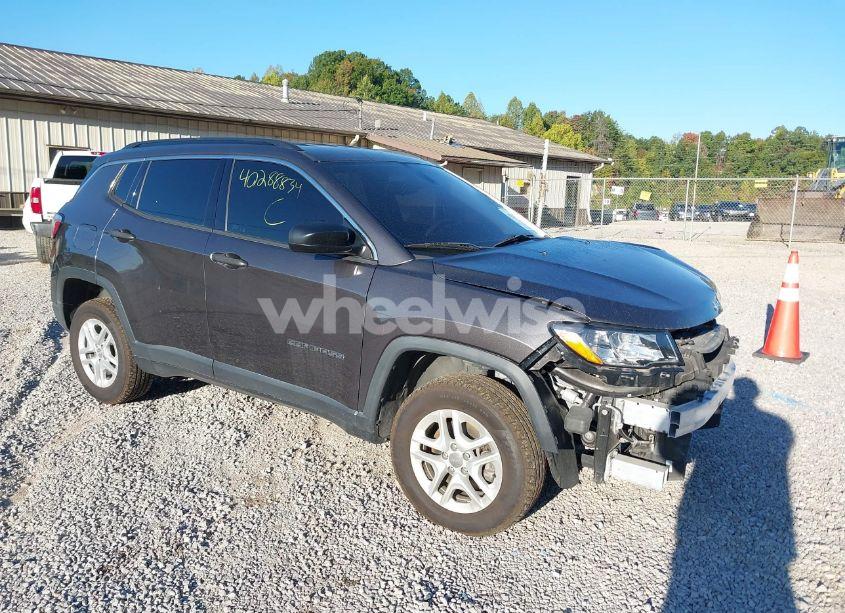 2019 Jeep Compass SPORT 4X4 (VIN 3C4NJDAB0KT628477) main photo