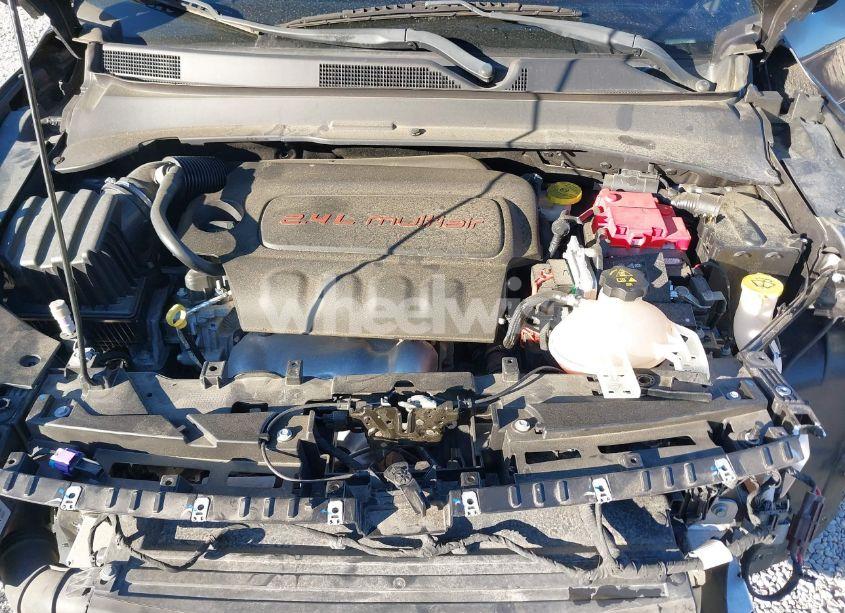 Photo 10 of 2019 Jeep Compass SPORT 4X4 (VIN 3C4NJDAB0KT628477)