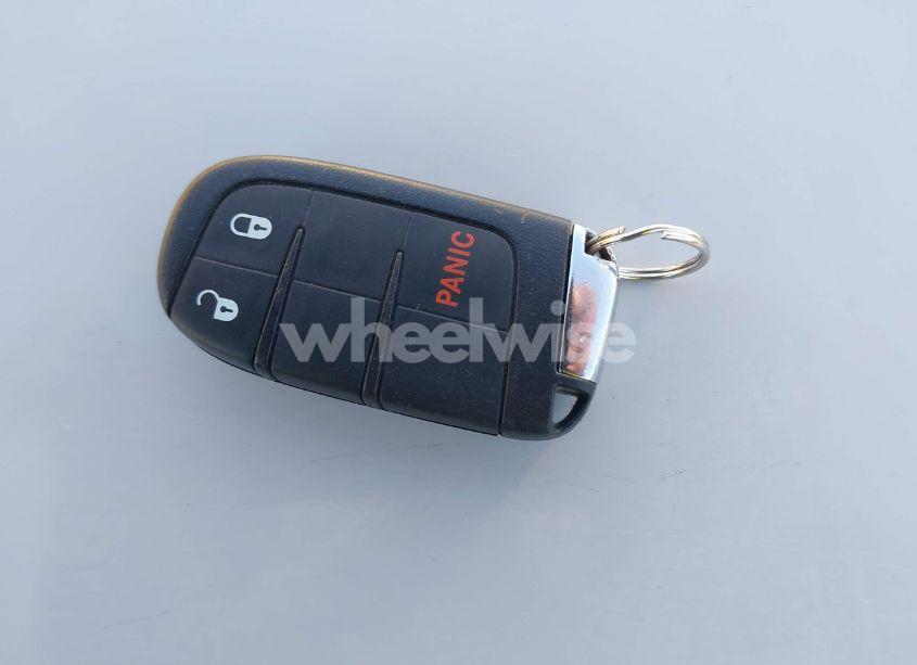 Photo 11 of 2019 Jeep Compass SPORT 4X4 (VIN 3C4NJDAB0KT628477)