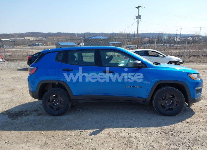 Photo 13 of 2020 Jeep Compass SPORT 4X4 (VIN 3C4NJDAB0LT142611)