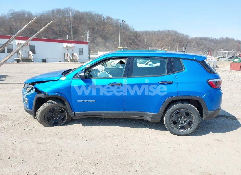 Photo 14 of 2020 Jeep Compass SPORT 4X4 (VIN 3C4NJDAB0LT142611)