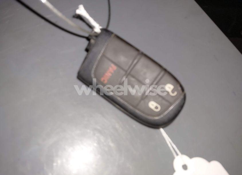 Photo 11 of 2020 Jeep Compass SPORT 4X4 (VIN 3C4NJDAB0LT145542)