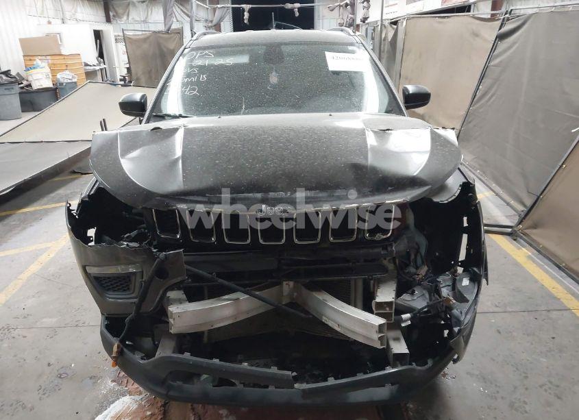 Photo 12 of 2020 Jeep Compass SPORT 4X4 (VIN 3C4NJDAB0LT145542)