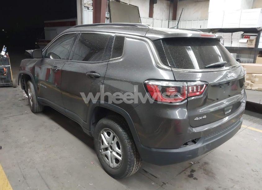 Photo 3 of 2020 Jeep Compass SPORT 4X4 (VIN 3C4NJDAB0LT145542)