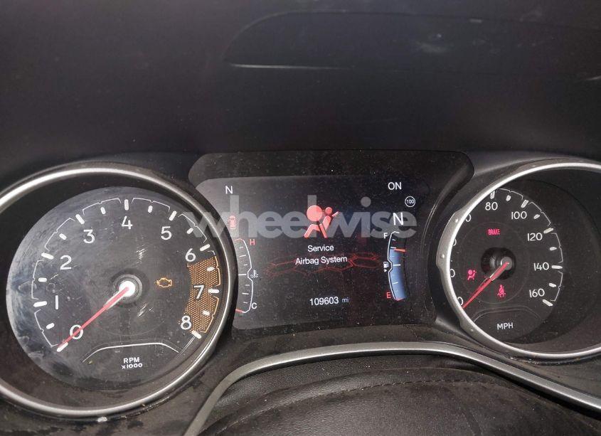 Photo 7 of 2020 Jeep Compass SPORT 4X4 (VIN 3C4NJDAB0LT145542)