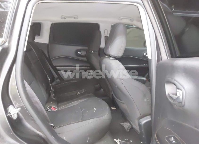 Photo 8 of 2020 Jeep Compass SPORT 4X4 (VIN 3C4NJDAB0LT145542)