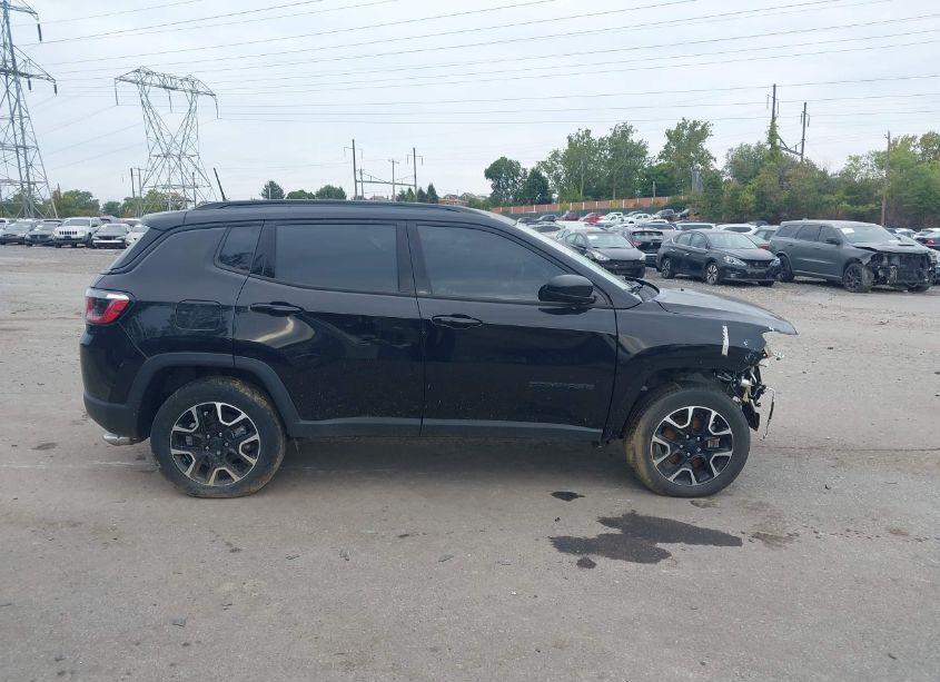 Photo 13 of 2020 Jeep Compass NORTH EDITION 4X4 (VIN 3C4NJDAB1LT235623)