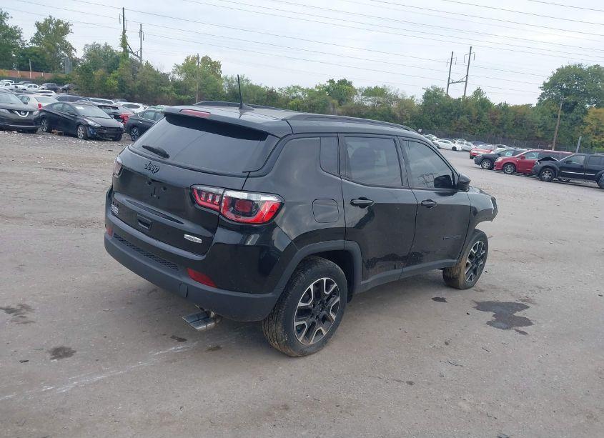 Photo 4 of 2020 Jeep Compass NORTH EDITION 4X4 (VIN 3C4NJDAB1LT235623)