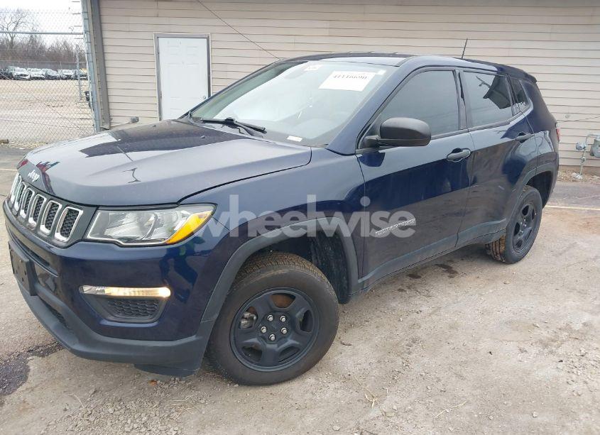 Photo 2 of 2018 Jeep Compass SPORT 4X4 (VIN 3C4NJDAB2JT126746)