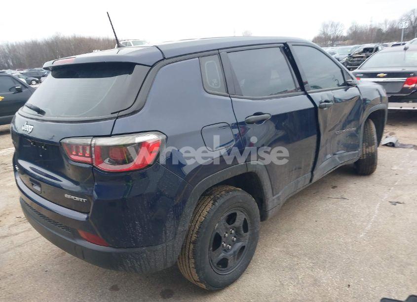 Photo 4 of 2018 Jeep Compass SPORT 4X4 (VIN 3C4NJDAB2JT126746)