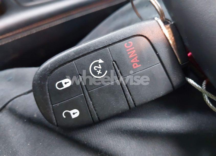 Photo 11 of 2018 Jeep Compass SPORT 4X4 (VIN 3C4NJDAB2JT146754)