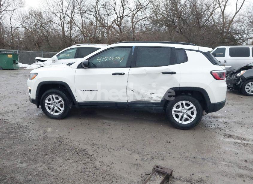 Photo 14 of 2018 Jeep Compass SPORT 4X4 (VIN 3C4NJDAB2JT146754)