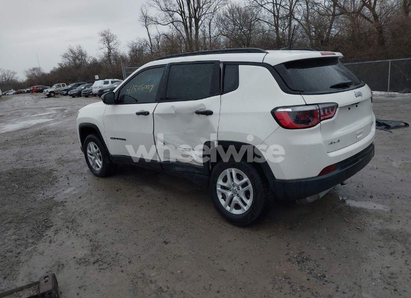 Photo 3 of 2018 Jeep Compass SPORT 4X4 (VIN 3C4NJDAB2JT146754)