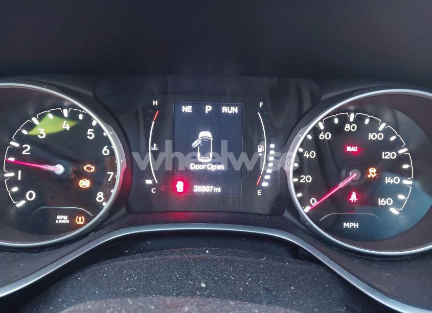 Photo 7 of 2018 Jeep Compass SPORT 4X4 (VIN 3C4NJDAB2JT232677)