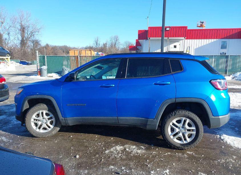 Photo 14 of 2018 Jeep Compass SPORT 4X4 (VIN 3C4NJDAB3JT440776)